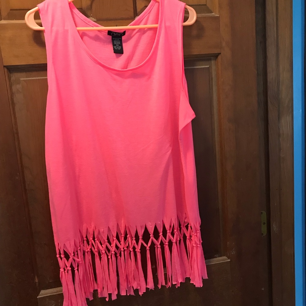 Hot pink tank
